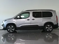 Neu Peugeot e-Rifter GT 100 kW (136 PS) 2026 Grau Van / Kleinbus