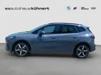 Gebraucht BMW 220 Active Tourer Luxury Line 156 PS (114 kW) 2023 Grau Van / Kleinbus