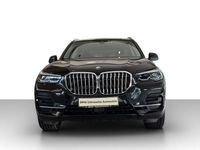 Gebraucht BMW X5 Sport Line 286 PS (210 kW) 2022 Black sapphire metallic SUV