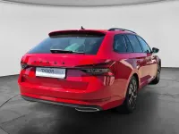Gebraucht Skoda Superb SportLine 200 PS (147 kW) 2022 Velvet rot premium metallic Kombi