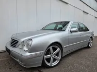 Gebraucht Mercedes E320 Elegance 224 PS (164 kW) 2001 Silber Limousine