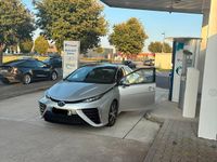 Gebraucht Toyota Mirai 153 PS (112 kW) 2016 Silber Limousine