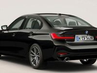Neu BMW 330e 292 PS (214 kW) 2026 Schwarz Limousine