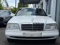 Gebraucht Mercedes C180 Elegance 204 PS (150 kW) 1994 Weiss Limousine