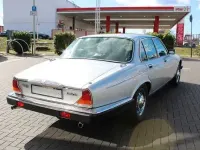 Gebraucht Jaguar XJ12 264 PS (194 kW) 1993 Silber Limousine