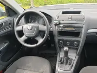 Gebraucht Skoda Octavia 105 PS (77 kW) 2011 Weiß Kombi