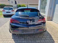 Gebraucht Opel Astra GTC Innovation 140 PS (102 kW) 2012 Schwarz
