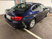 Gebraucht BMW 520 184 PS (135 kW) 2011 Blau Limousine