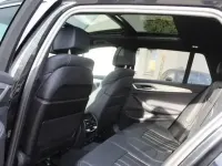 Gebraucht BMW 520 Sport Line 190 PS (139 kW) 2023 Black sapphire metallic Kombi
