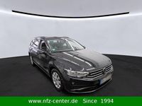 Gebraucht VW Passat Basis 122 PS (89 kW) 2022 Schwarz Kombi