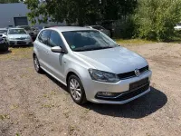 Gebraucht VW Polo LOUNGE 90 PS (66 kW) 2015 Silber Limousine