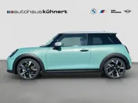 Gebraucht Mini Cooper S Classic 204 PS (150 kW) 2024 Grün Kleinwagen
