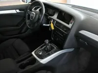 Używany Audi A4 Attraction 211 KM (155 kW) 2011 Biały Kombi