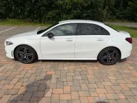 Gebraucht Mercedes A250 AMG line 224 PS (164 kW) 2021 Weiß Limousine