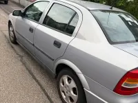 Gebraucht Opel Astra 102 PS (75 kW) 2002 Silber Limousine