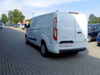Gebraucht Ford Transit Custom Trend 131 PS (96 kW) 2024 Frostweiß (weiß) Van
