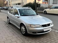 Gebraucht Opel Vectra 101 PS (74 kW) 2001 Silber Limousine