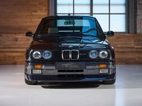 Occasion BMW M3 Performance 195 ch (143 kW) 1989 Noir Coupé