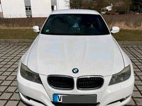 Gebraucht BMW 320 184 PS (135 kW) 2010 Weiß Kombi