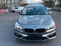 Gebraucht BMW 214 Active Tourer 95 PS (69 kW) 2015 Grau Van / Kleinbus