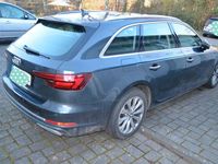 Gebraucht Audi A4 Design 150 PS (110 kW) 2019 Grau Kombi