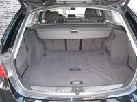 Gebraucht BMW 320 Advantage 190 PS (139 kW) 2019 Schwarz Kombi