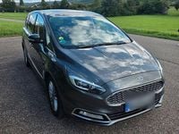 Gebraucht Ford S-MAX Vignale 179 PS (131 kW) 2017 Grau Van / Kleinbus
