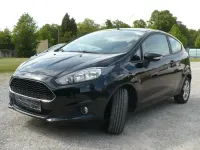 Gebraucht Ford Fiesta SYNC Edition 101 PS (74 kW) 2016 Schwarz Kleinwagen