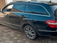Gebraucht Mercedes E220 170 PS (125 kW) 2012 Schwarz Kombi