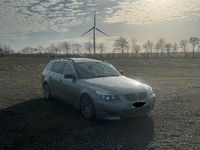 Gebraucht BMW 525 177 PS (130 kW) 2005 Grau Kombi