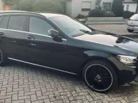 Gebraucht Mercedes C220 194 PS (142 kW) 2019 Schwarz Kombi