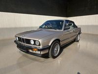 Gebraucht BMW 325 170 PS (125 kW) 1990 Gold Cabrio