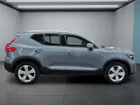 Gebraucht Volvo XC40 Core 163 PS (119 kW) 2022 Grau SUV