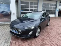 Gebraucht Ford Focus Titanium 150 PS (110 kW) 2020 Pantherblau metallic Kombi