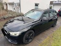 Gebraucht BMW 330 258 PS (189 kW) 2015 Schwarz Kombi