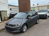 Gebraucht VW Touran Trendline 116 PS (85 kW) 2018 Grau Van / Kleinbus