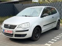 Used VW Polo 60 HP (44 kW) 2007 Silver Hatchback