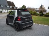 Gebraucht Smart ForTwo Cabrio 71 PS (52 kW) 2014 Schwarz Cabrio