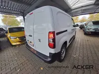 Gebraucht Peugeot E-Partner Premium 100 kW (136 PS) 2022 Eis weiß Van / Kleinbus