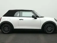 Gebraucht Mini Cooper Cabriolet Classic 163 PS (119 kW) 2025 Weiß Cabrio