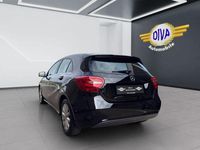 Gebraucht Mercedes A180 Style 122 PS (89 kW) 2018 Schwarz Limousine