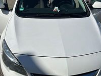 Gebraucht Opel Astra Eco 115 PS (84 kW) 2014 Weiß Limousine