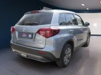 Gebraucht Suzuki Vitara Comfort 129 PS (94 kW) 2022 Grau SUV