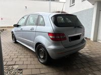 Gebraucht Mercedes B200 140 PS (102 kW) 2007 Blau Van / Kleinbus