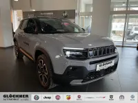 Gebraucht Jeep Avenger Summit 110 PS (80 kW) 2025 Stone grey mit dach in volcan SUV