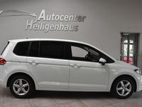 Gebraucht VW Touran 116 PS (85 kW) 2017 Weiß Van / Kleinbus