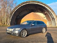 Gebraucht BMW 520 184 PS (135 kW) 2015 Grau Kombi
