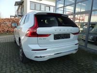 Gebraucht Volvo XC60 Plus 197 PS (144 kW) 2022 Crystal white SUV