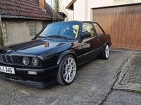 Gebraucht BMW 325 286 PS (210 kW) 1987 Schwarz Coupé