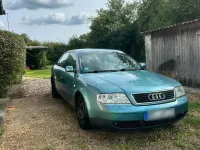 Używany Audi A6 110 KM (80 kW) 1997 Zielony Sedan/Limuzyna
